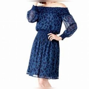 Michael Kors Arbor Smocked Off Shoulder Dress Blueberry . Size P/S